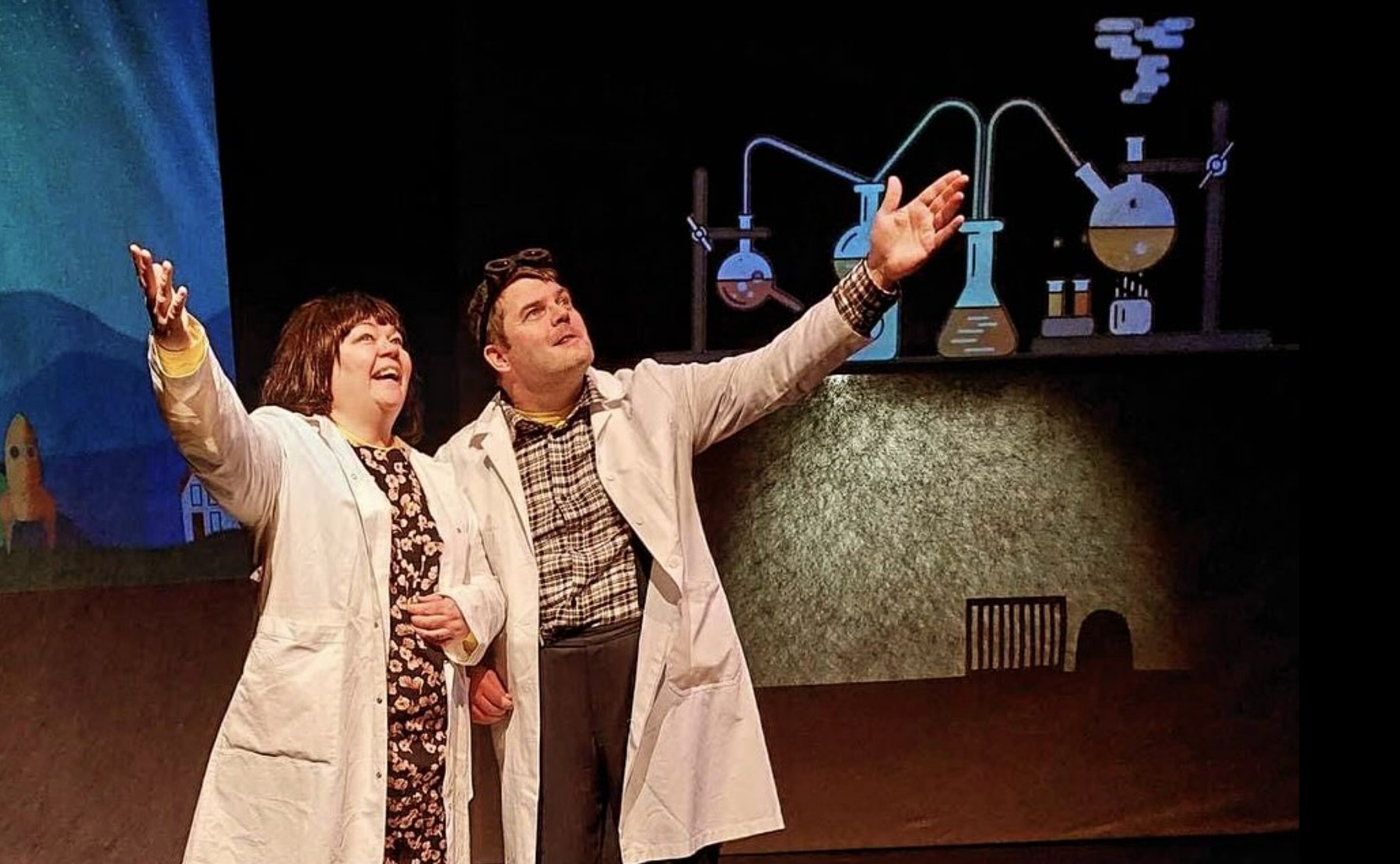 Tjöldin dregin frá