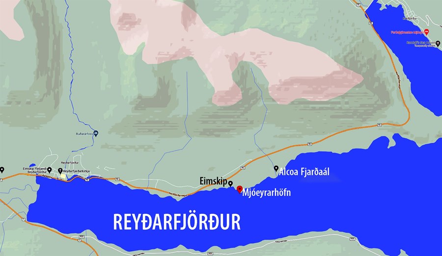 Mjóeyrarhöfn í Reyðarfirði. Orkugarðurinn er fyrirhugaður á um 20-30 hektara svæði í nálægð við höfnina.