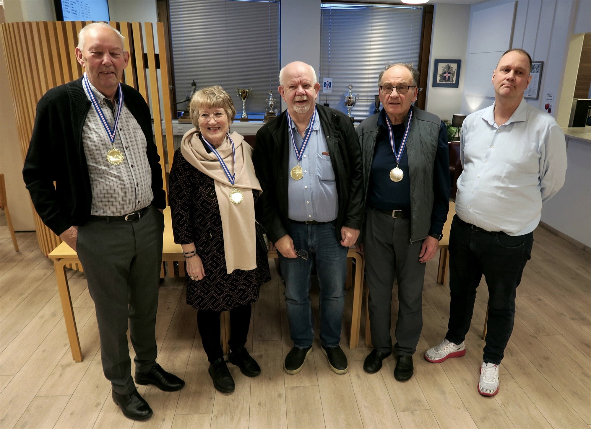 ML-sveitin ósigrandi í keppni eldri borgara