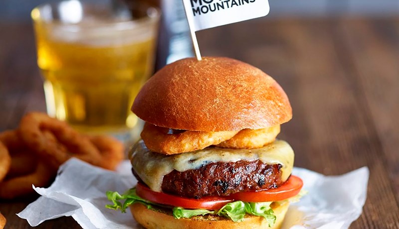 Svínakjötslausir hamborgarar og kjötfarsklattar úr ostrusveppum