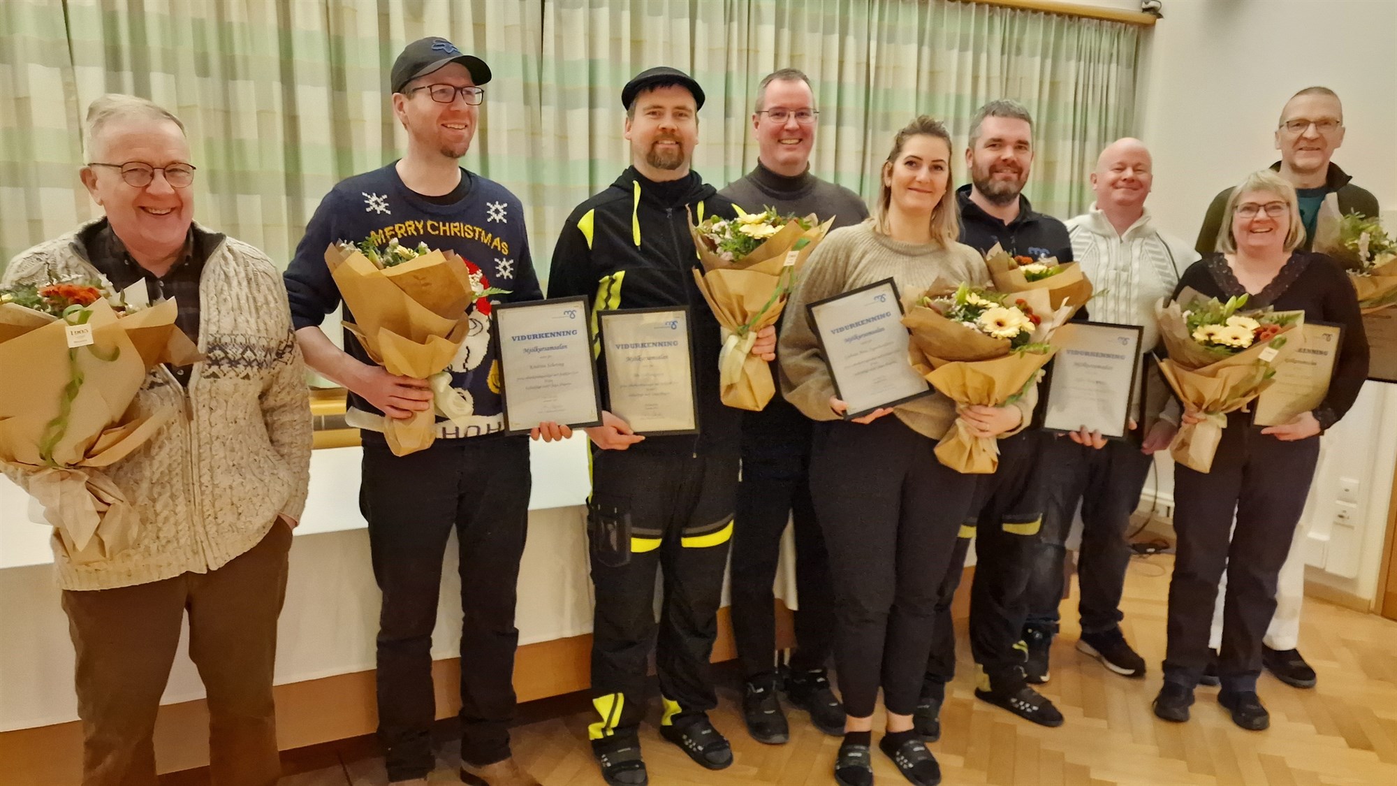 MS heiðraði sjö starfsmenn