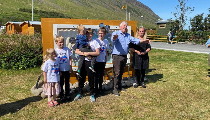 Raggagarði færð vegleg gjöf