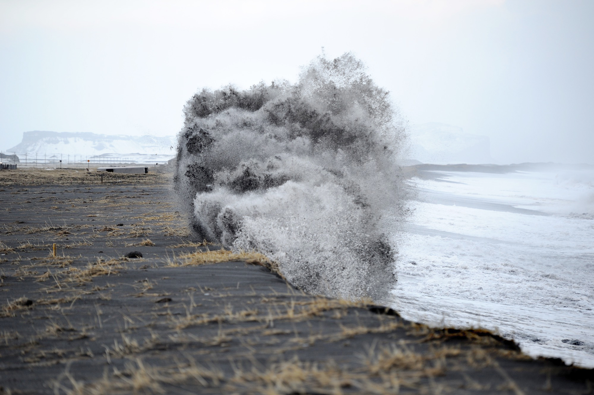 Landgræðsla og landbrot í Víkurfjöru