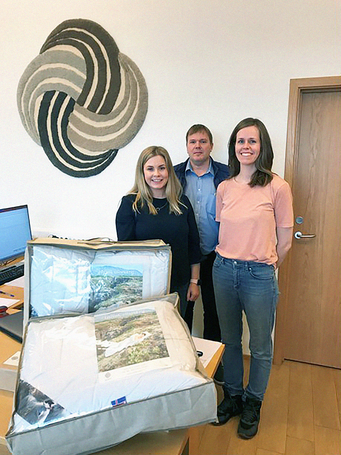 Þróar mýkra ullarband, ullareinangrun og litun