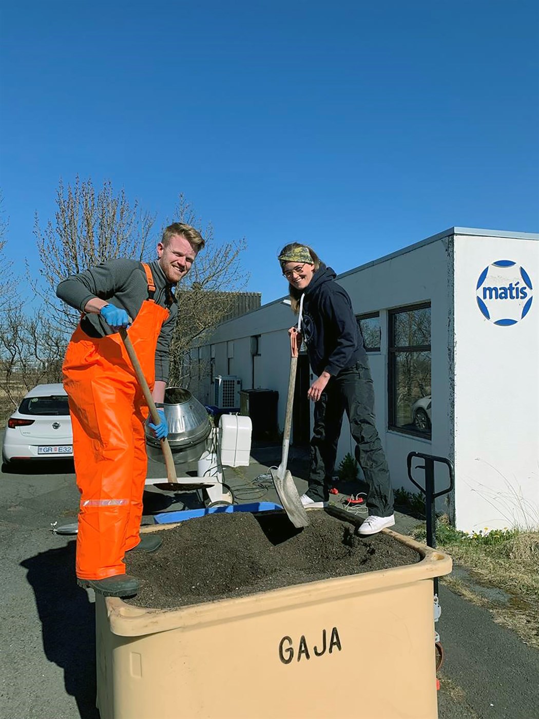 Nýta „fiskeldismykju”, mannaseyru, moltu, brennistein og fleira sem áburð