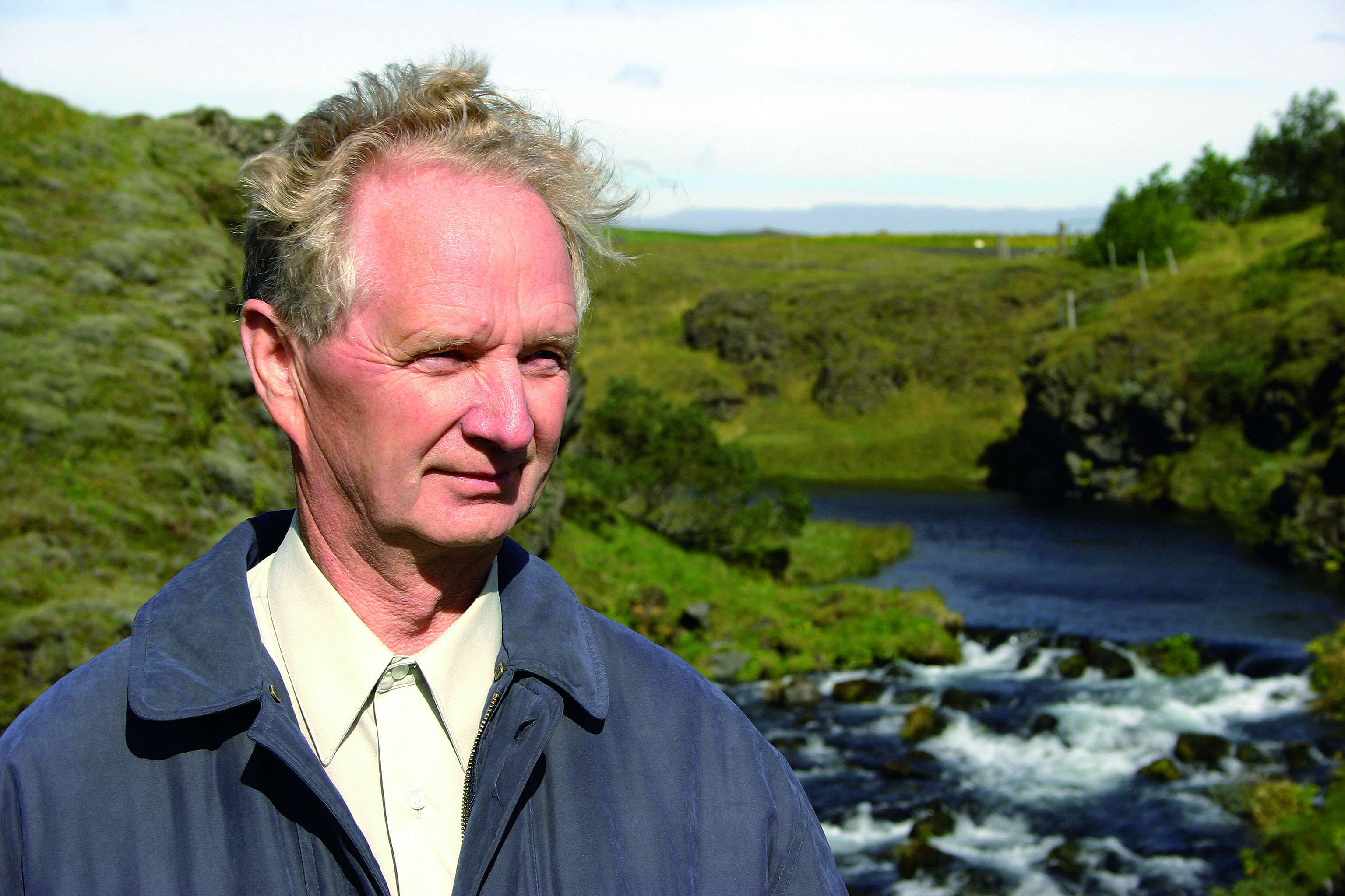 Minning - Jón Helgason