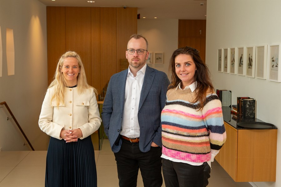 Halla Hrund Logadóttir orkumálastjóri, Trausti Hjálmarsson, formaður BÍ, og Margrét Ágústa Sigurðardóttir, framkvæmdastjóri BÍ.