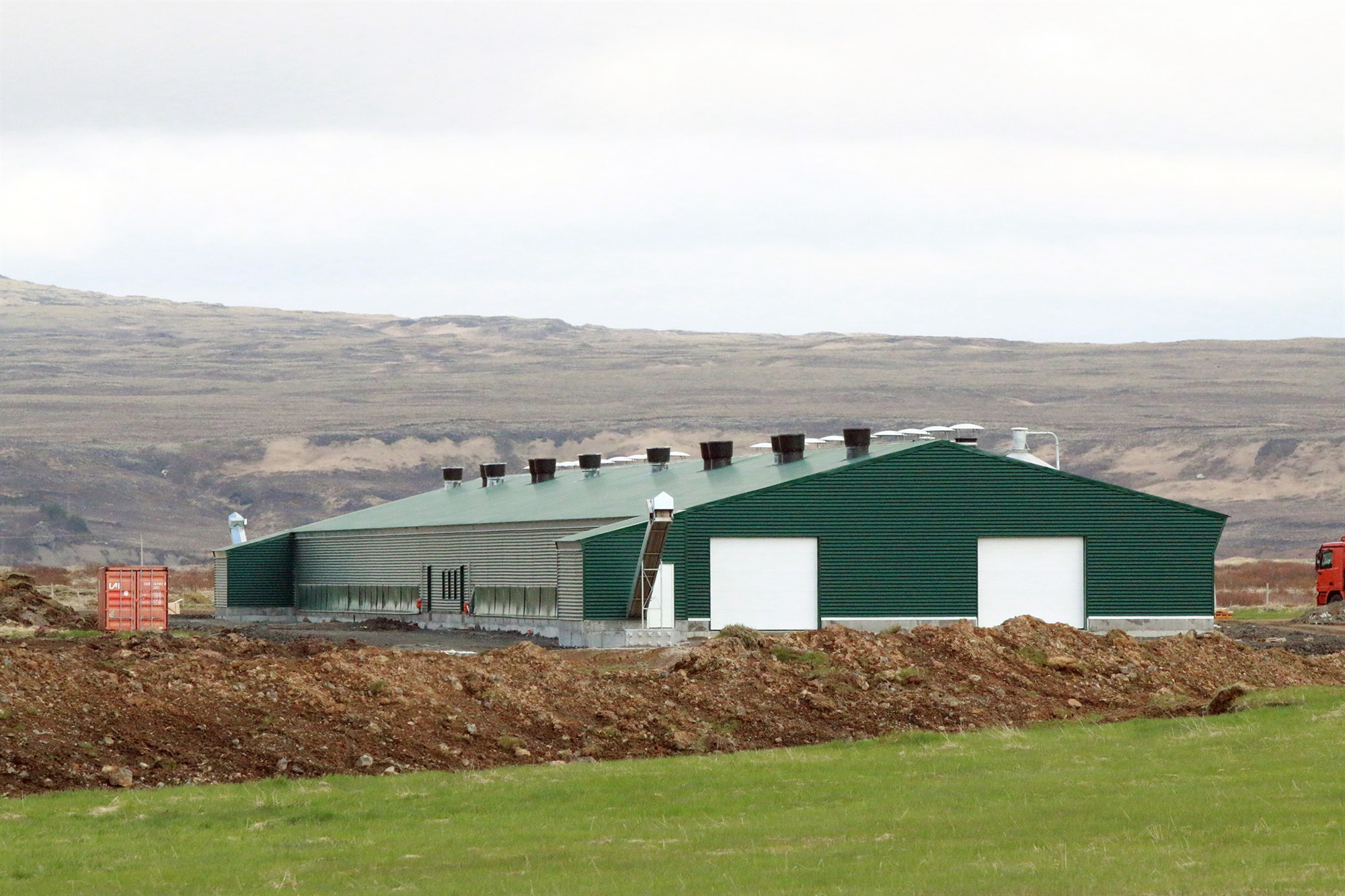 Nesbú með nýtt lífrænt hænsnahús í Flóanum fyrir 18 þúsund fugla