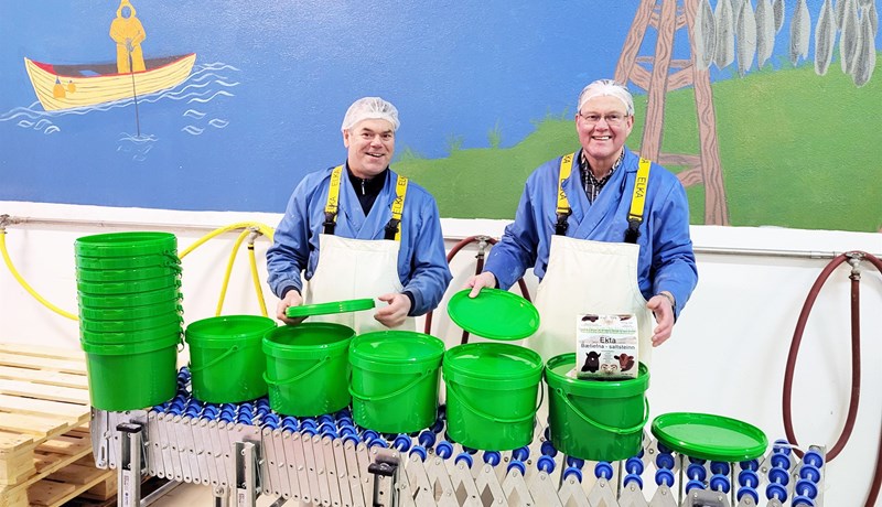 Afsalt, sem áður var hent, er nýtt í framleiðslu saltsteina fyrir búfé