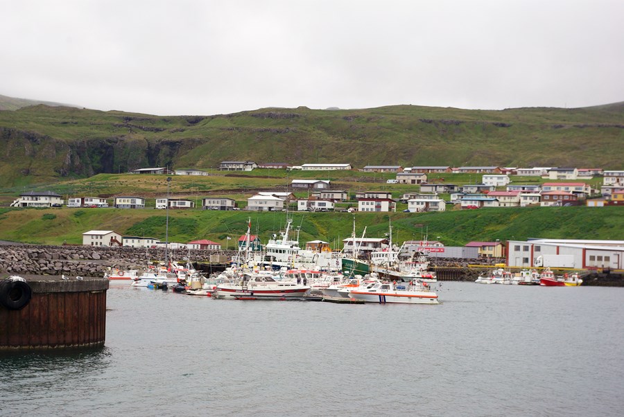 Bátar í höfn í Ólafsvík.