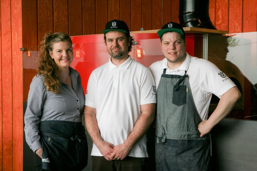 Laufey Sif Lárusdóttir, Elvar Þrastarson og Magnús Már Kristinsson eru eigendur Ölverks ásamt Ragnari Karli Gústafssyni.