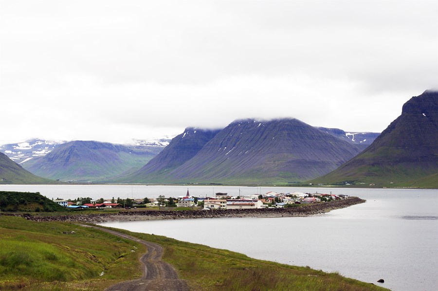 Flateyri við Önundarfjörð. 