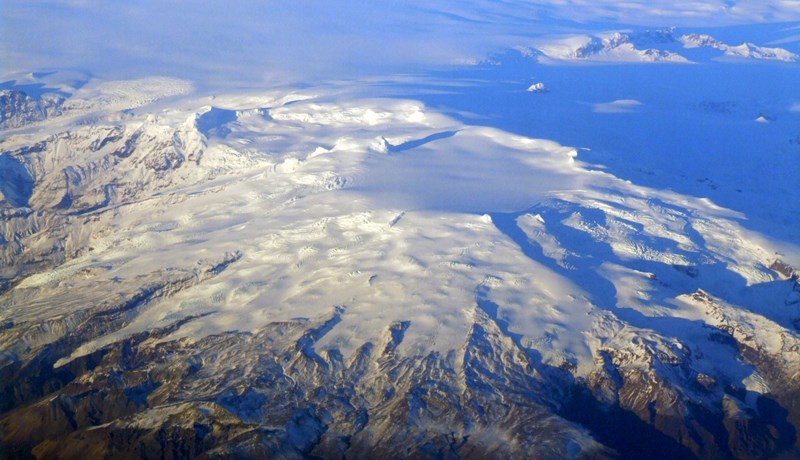 Allar ísbreiður og jöklar á jörðinni eru að minnka vegna loftslagsbreytinga
