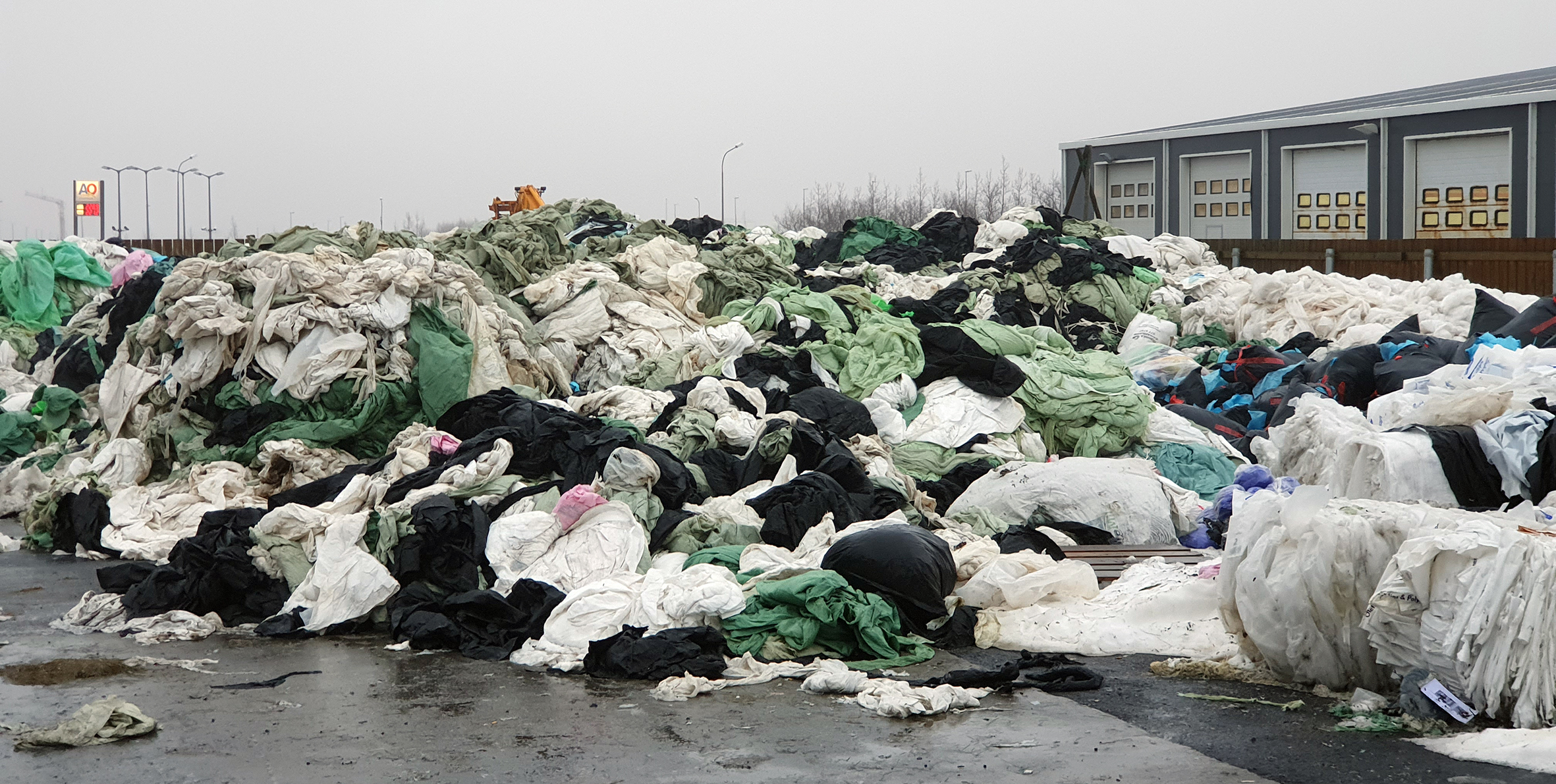 Tíu stór fyrirtæki skuldbinda sig til að endurvinna allt plast hjá sér