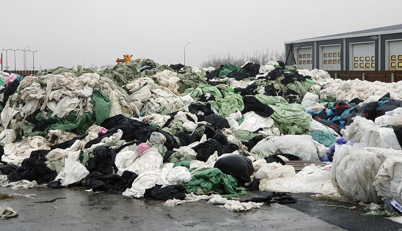 Tíu stór fyrirtæki skuldbinda sig til að endurvinna allt plast hjá sér