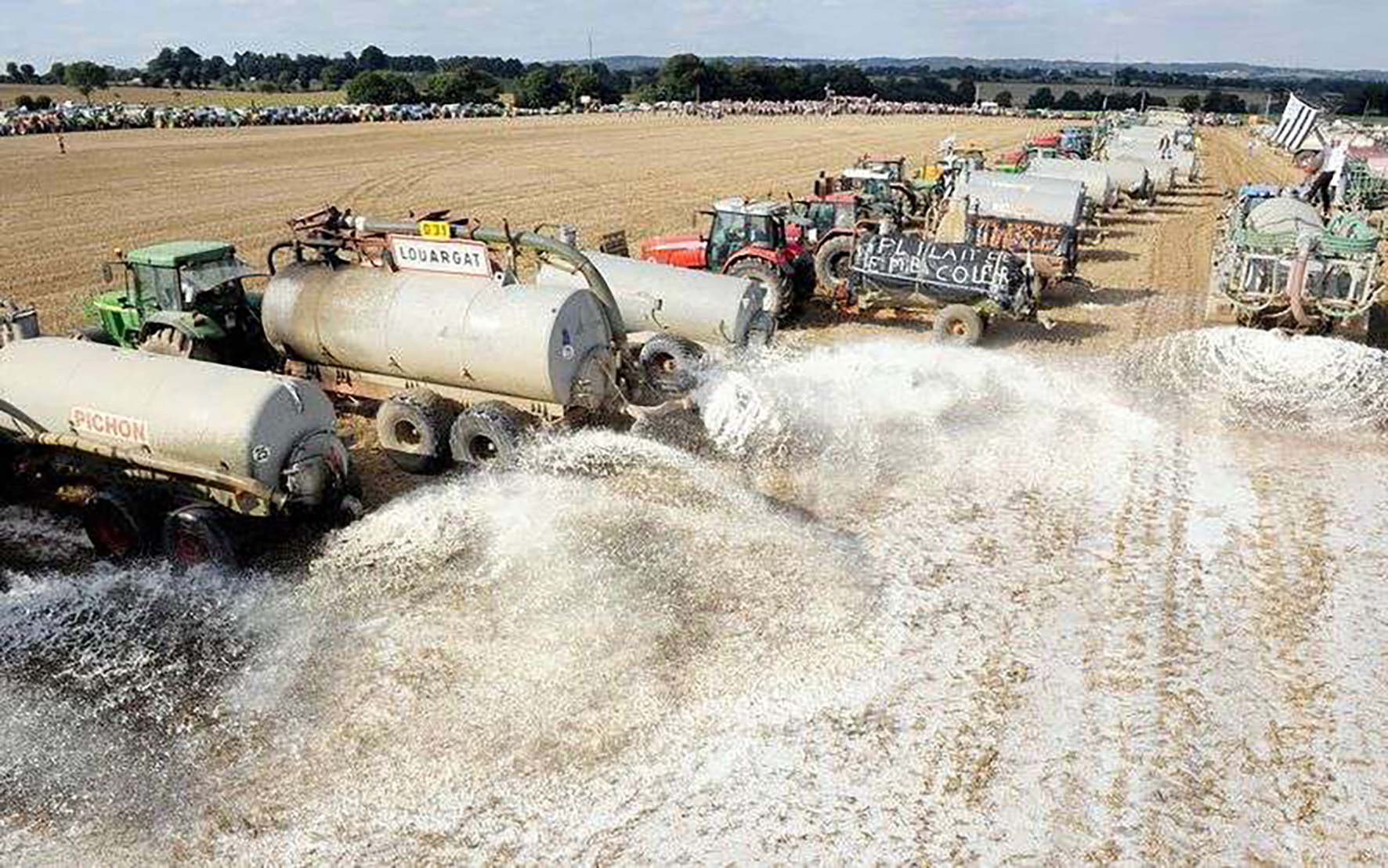 Gagnrýni á ESB fyrir ómarkvissa aðstoð við bændur í kjölfar innflutningsbanns Rússa