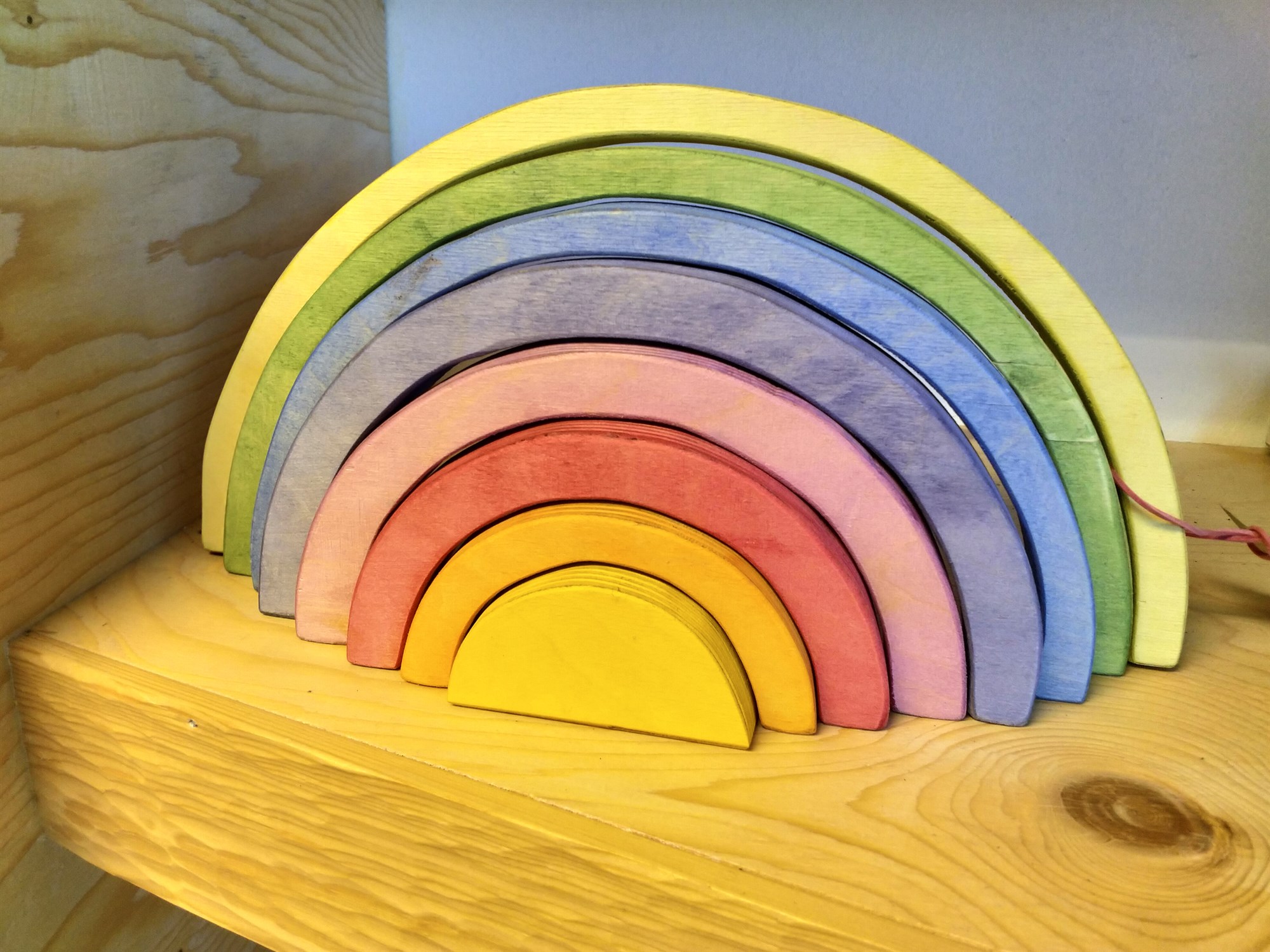 Heimasmíðuð leikföng, gjafa- og skrautmunir