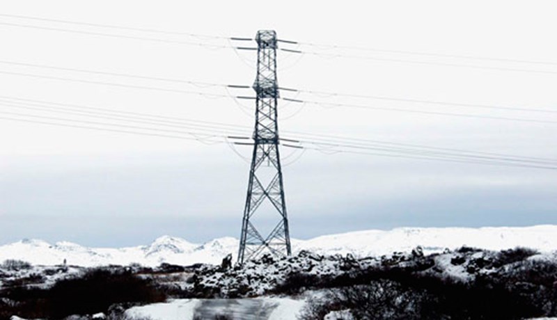 Hundrað milljónir króna settar í lagningu rafstrengja í jörðu