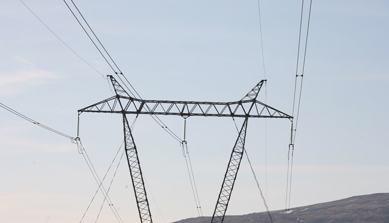 Aukin framlög til jöfnunar dreifikostnaðar raforku, þrífösunar og úrbóta á varaafli