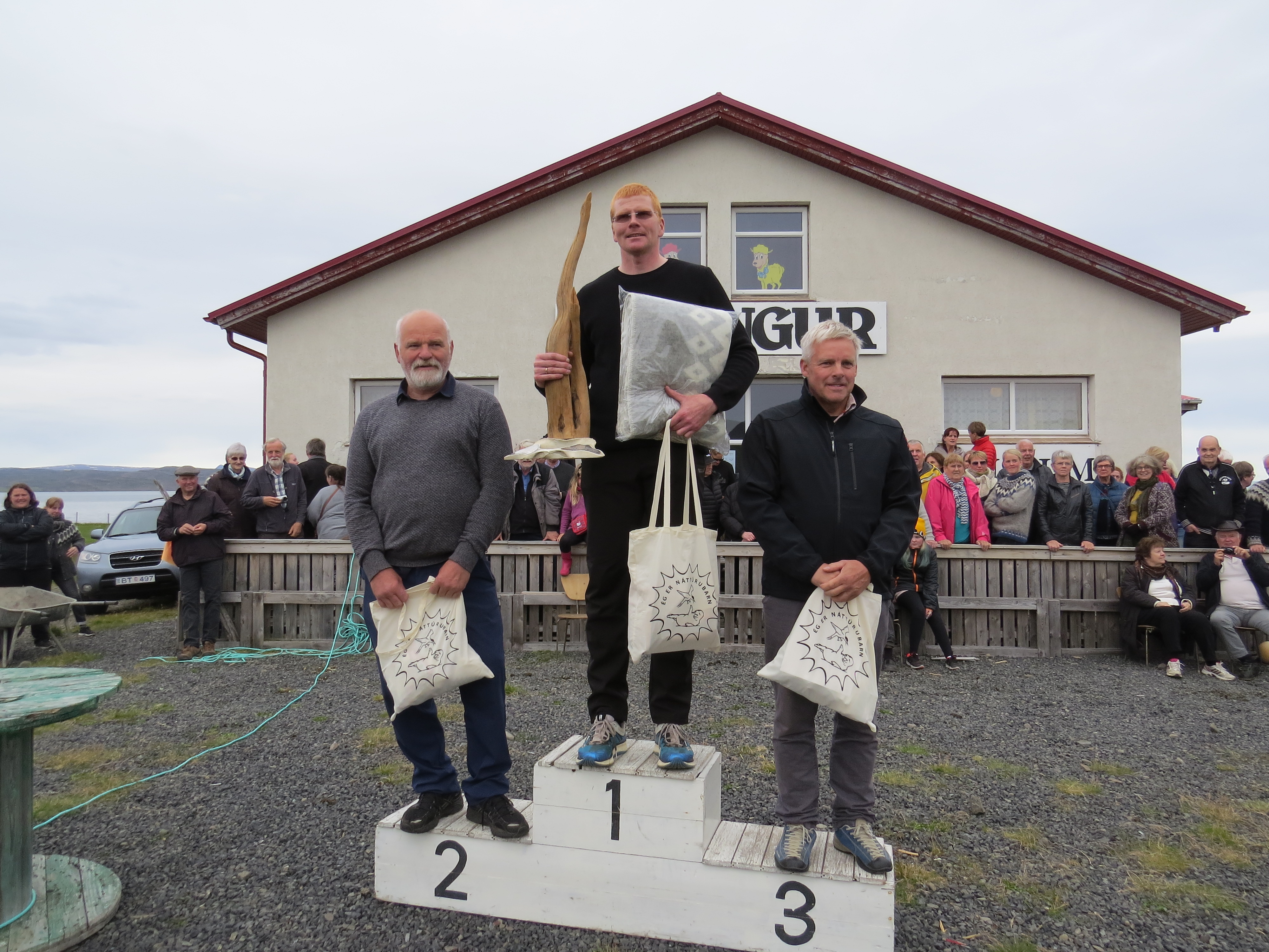 Fimmtíu keppendur tóku þátt í hrútaþuklinu í ár