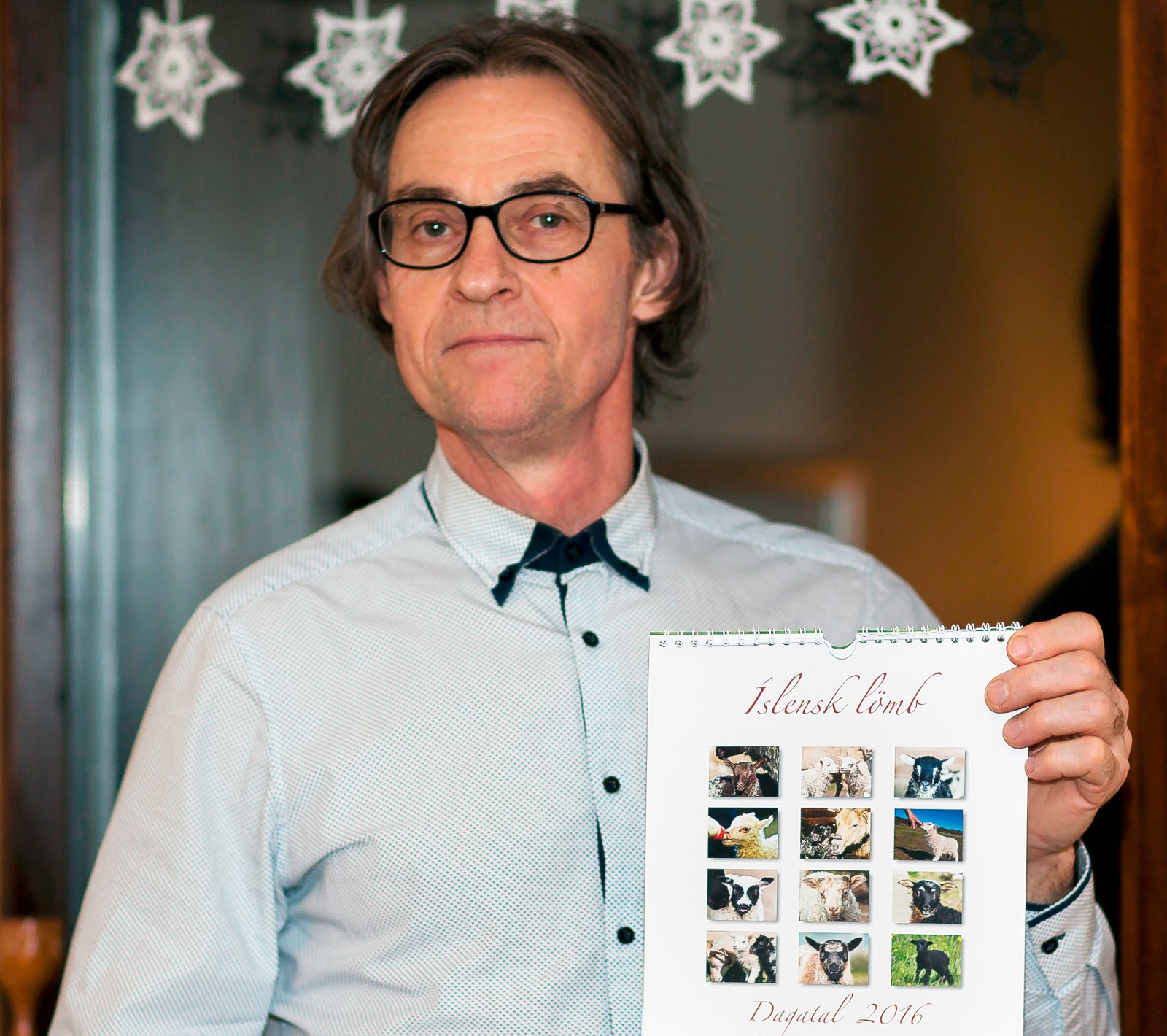Sauðfjárbóndinn í Sýrnesi gefur út dagatalið Íslensk lömb