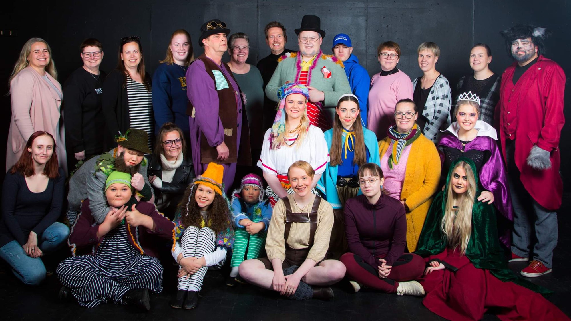 Skilaboðaskjóðan sett á svið