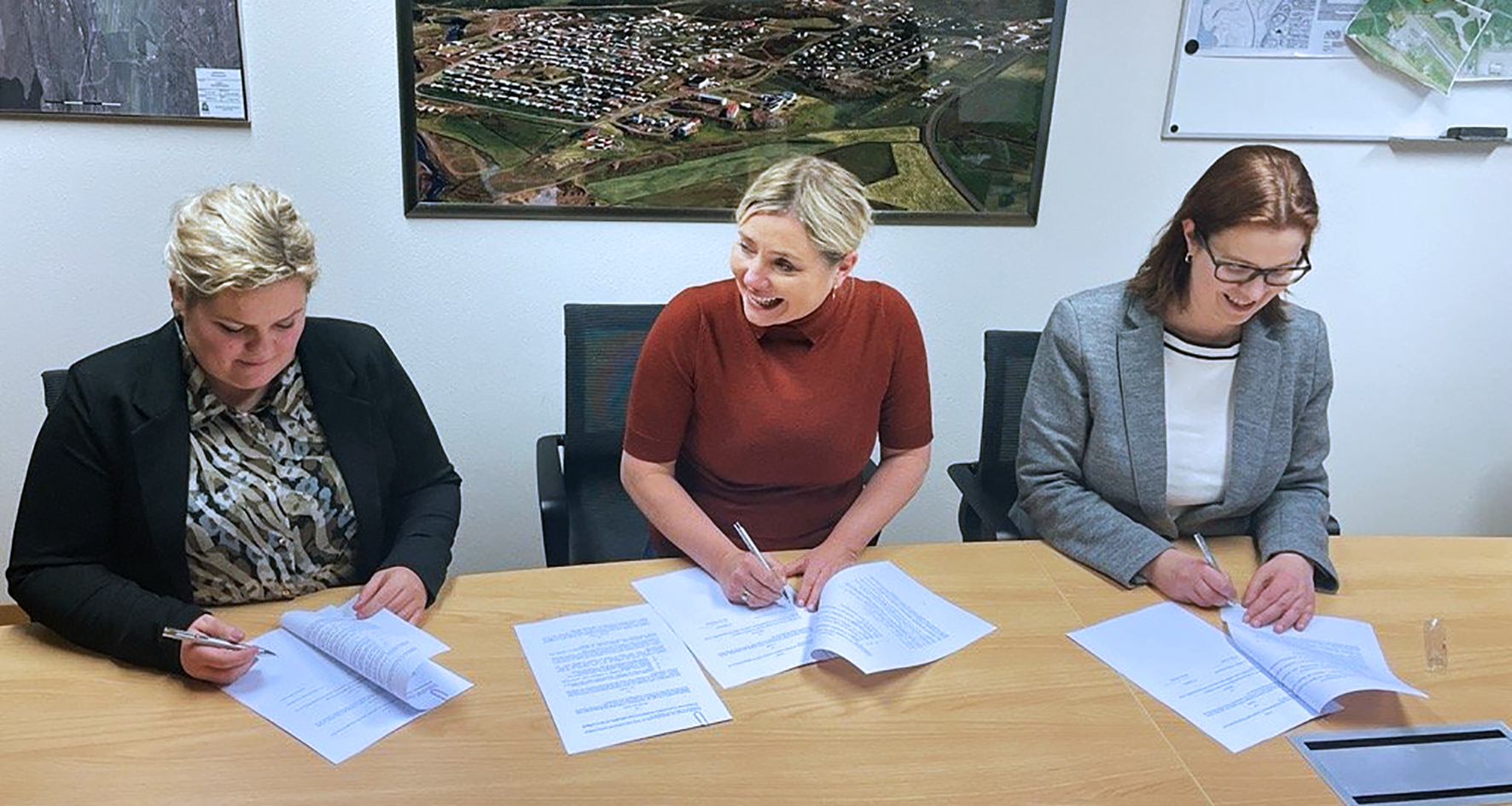 Fá 40 milljónir til að markaðssetja flugvelli