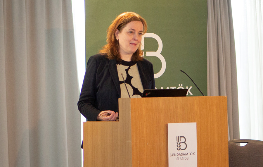 Svandís Svavarsdóttir ávarpaði Búnaðarþing.