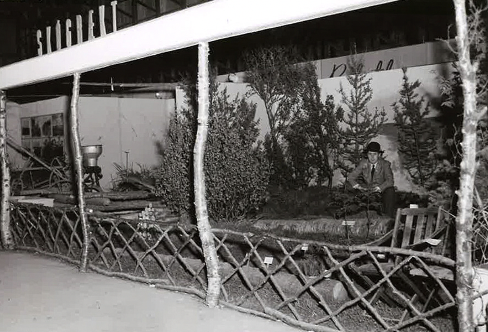 Bás Skógræktar á landbúnaðarsýningunni 1947.