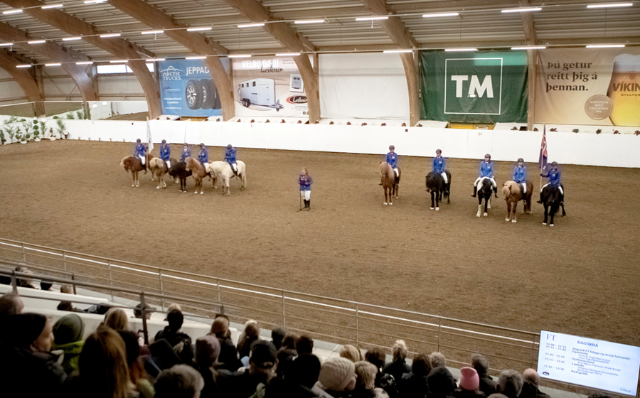 Formaður Félags tamningamanna, Sylvía Sigurbjörnsdóttir, bauð gesti velkomna á hálfrar aldar afmæli félagsins. Í ávarpi þakkaði hún stofnendum félagsins fyrir þá hugsjón og þann eldmóð að hafa komið félaginu á laggirnar fyrir rúmlega 50 árum síðan, fyrir það væru hestamenn þakklátir.