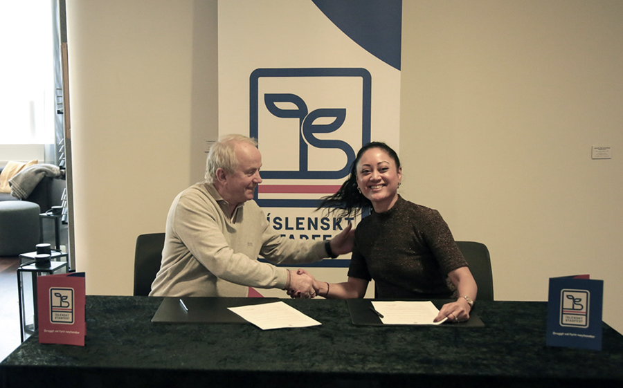 Lambhagi notar „Íslenskt staðfest“