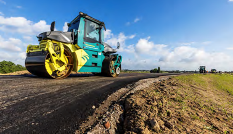 Hágæða jarðbik gerir malbik og vegklæðingu sterkari og endingarmeiri.