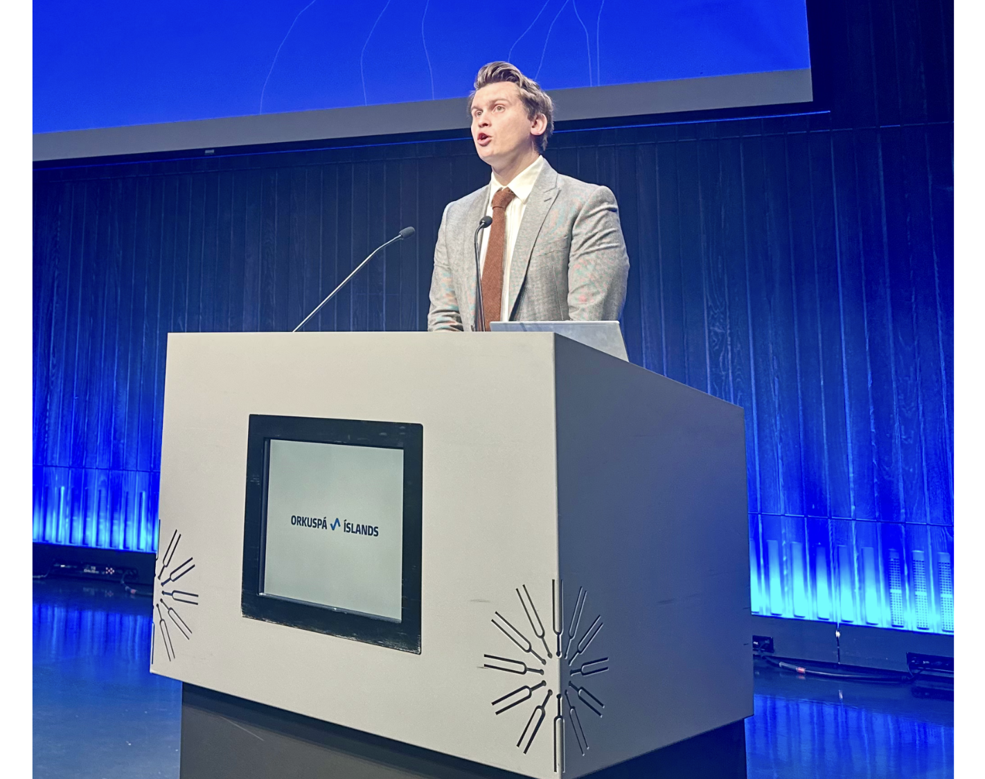 Óvissa og áskoranir í þróun orkumála