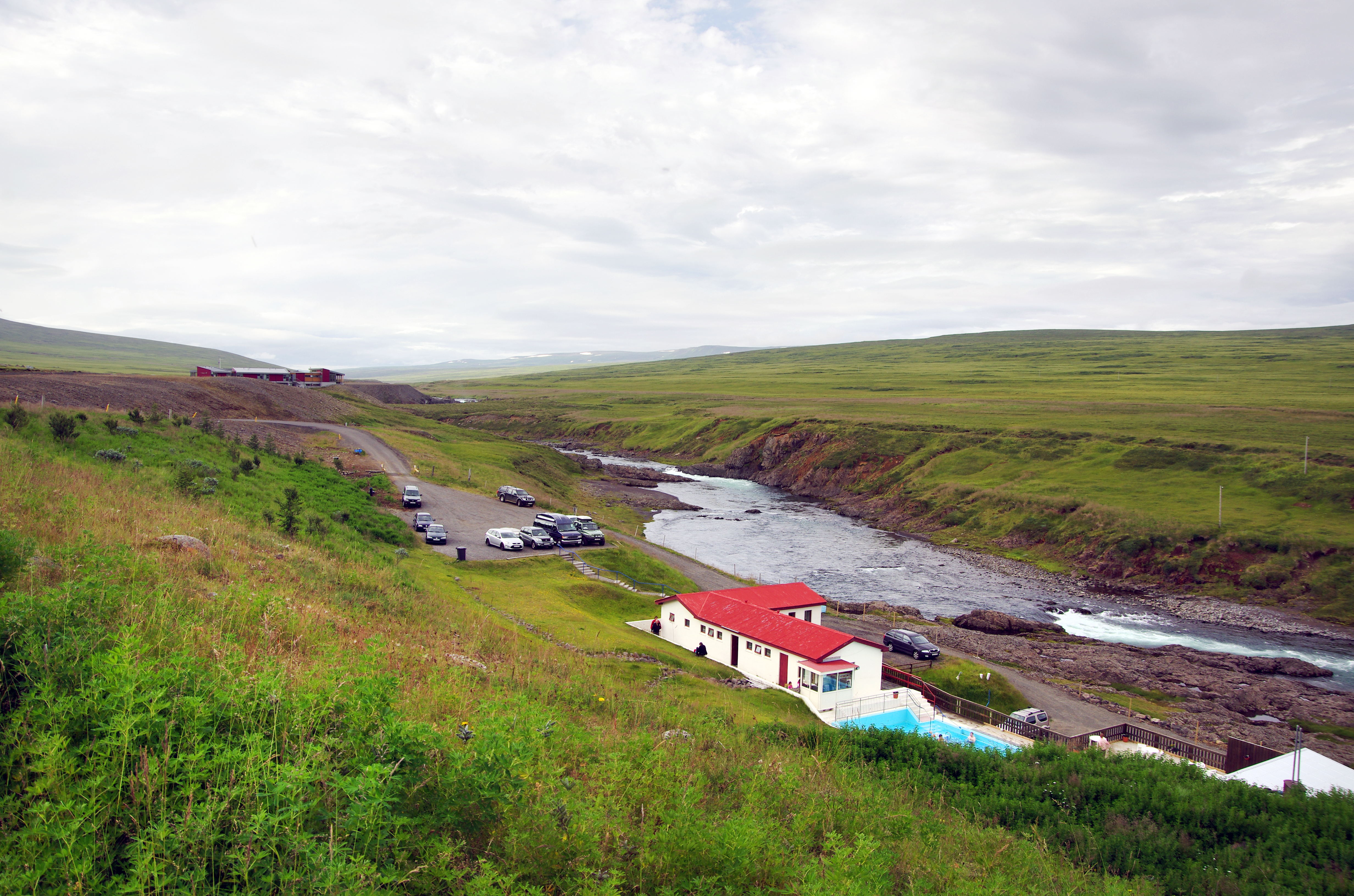 Ætti að vera í lögum að banna erlendum aðilum fjöldakaup á jörðum á Íslandi