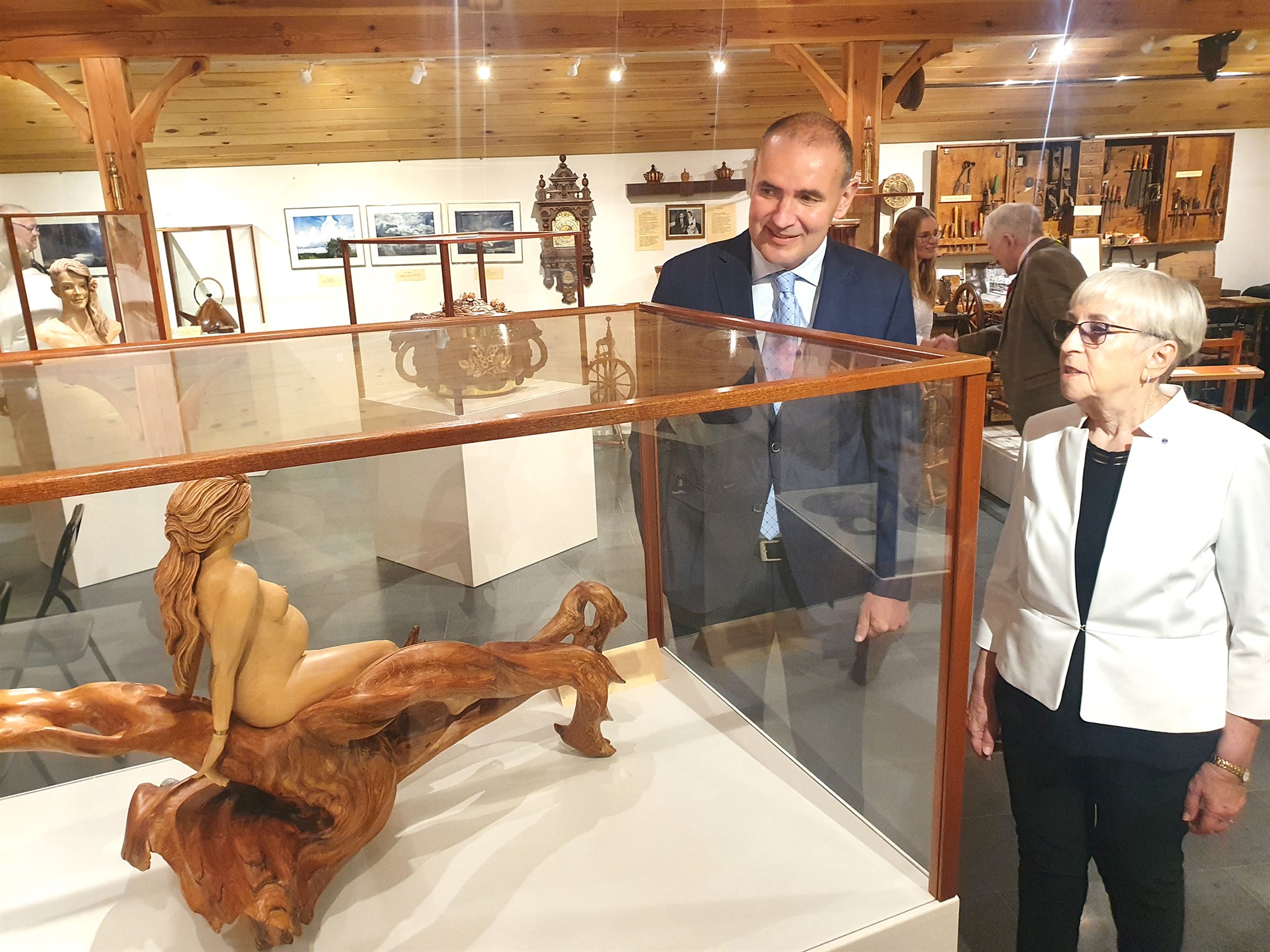 Forsetinn heiðraði Siggu á Grund