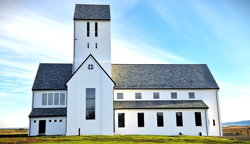 Sextug er hún og líka þúsund ára