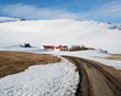 Indriði Aðalsteinsson hættur vetursetu á Skjaldfönn