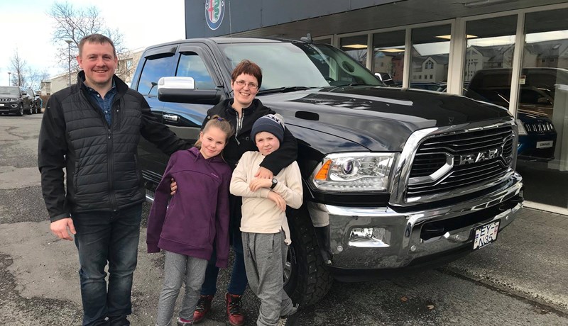 Sleipnir hestaflutningar er valkostur fyrir þá sem vilja hámarka öryggi í flutningi