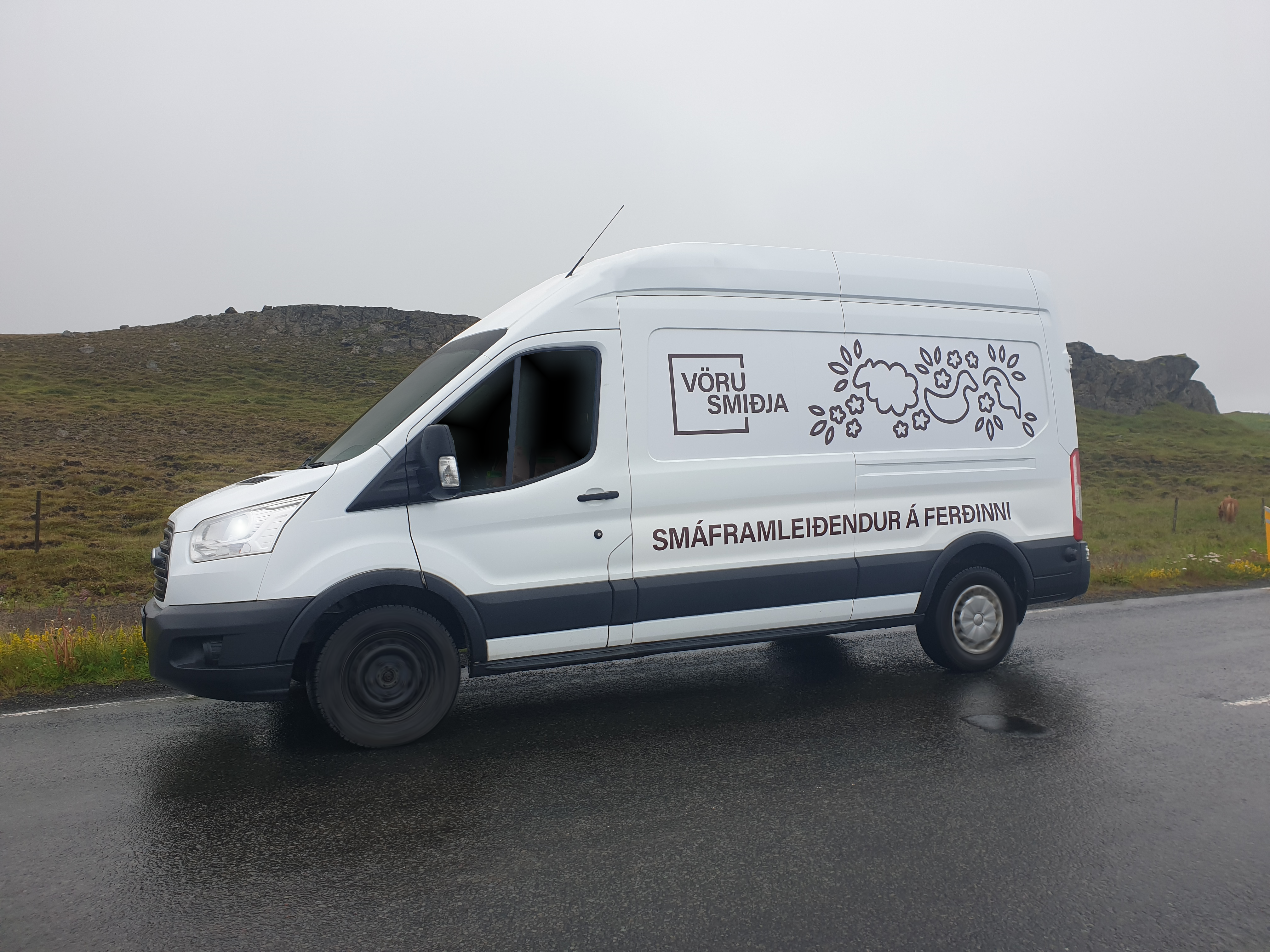 Ekið um með gæðavarning