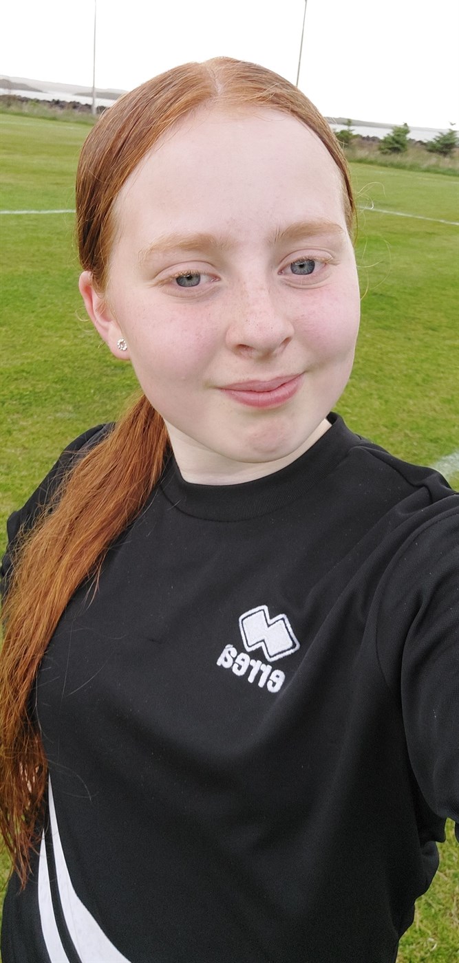 Stefnir á atvinnumennsku í fótbolta