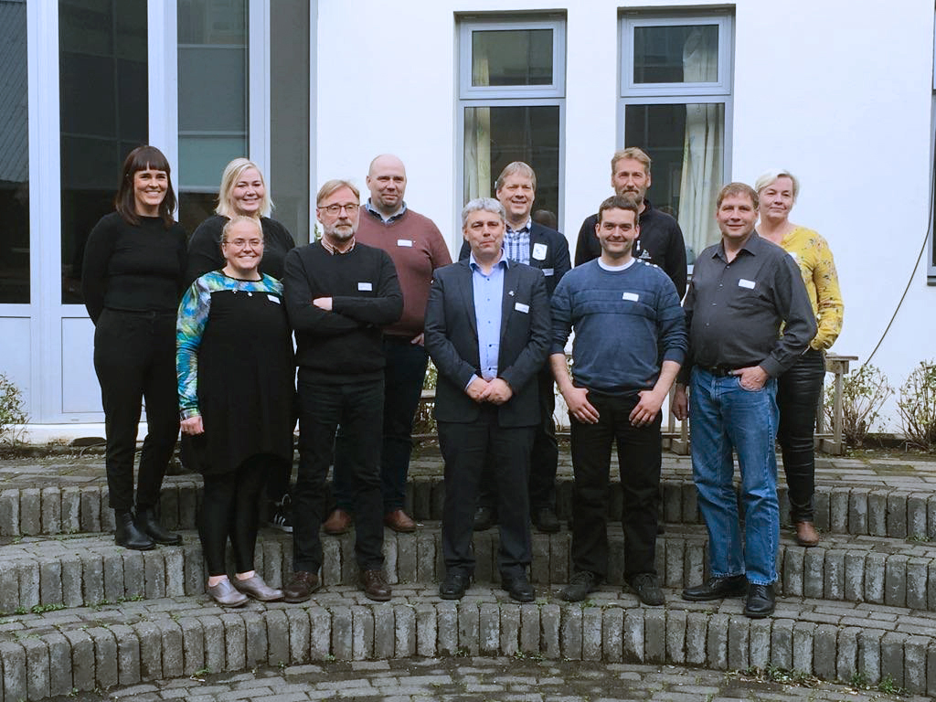 Lárus endurkjörinn