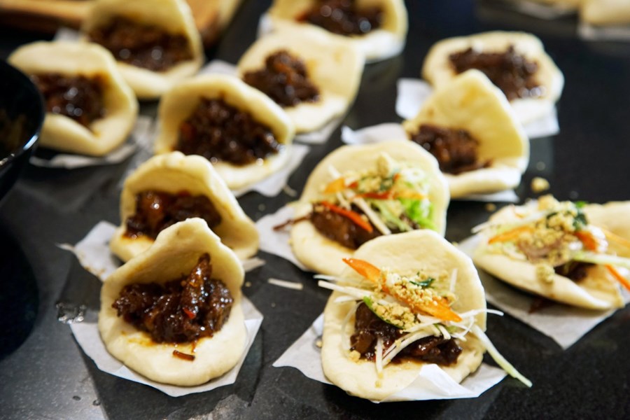 Drekabollur með svínakjöti.