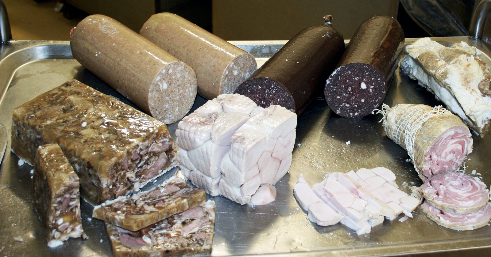 Súrt, kæst og stropað