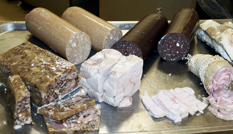 Súrt, kæst og stropað