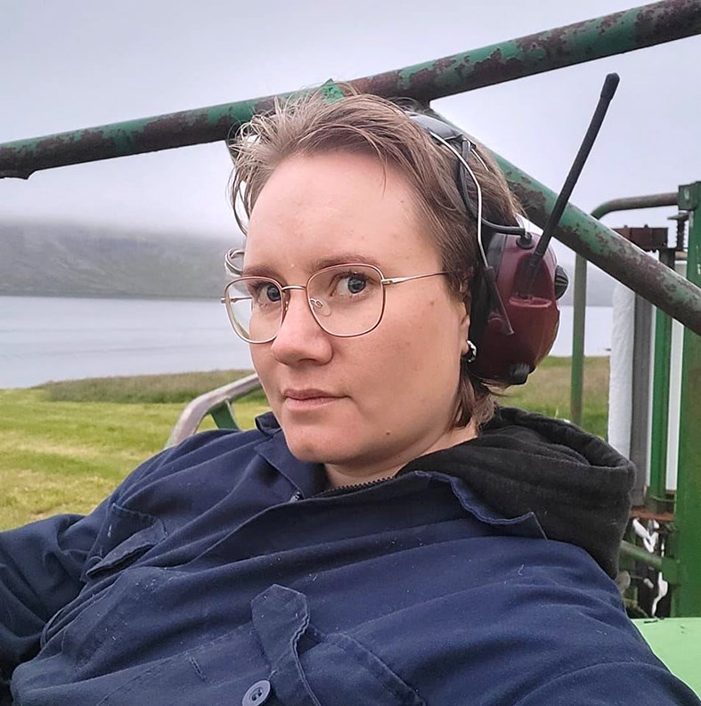 „Ég held að það sé ekki nógu mikil samstaða hjá bændum,“ segir Þórunn Sigurðardóttirn, sauðfjárbóndi á Dvergasteini í Seyðisfirði. Hún telur að þeir gætu ekki tekið höndum saman eins og kollegar þeirra erlendis. Væru slík mótmæli á döfinni reiknar hún ekki með að hún kæmist frá búskapnum til að taka þátt.