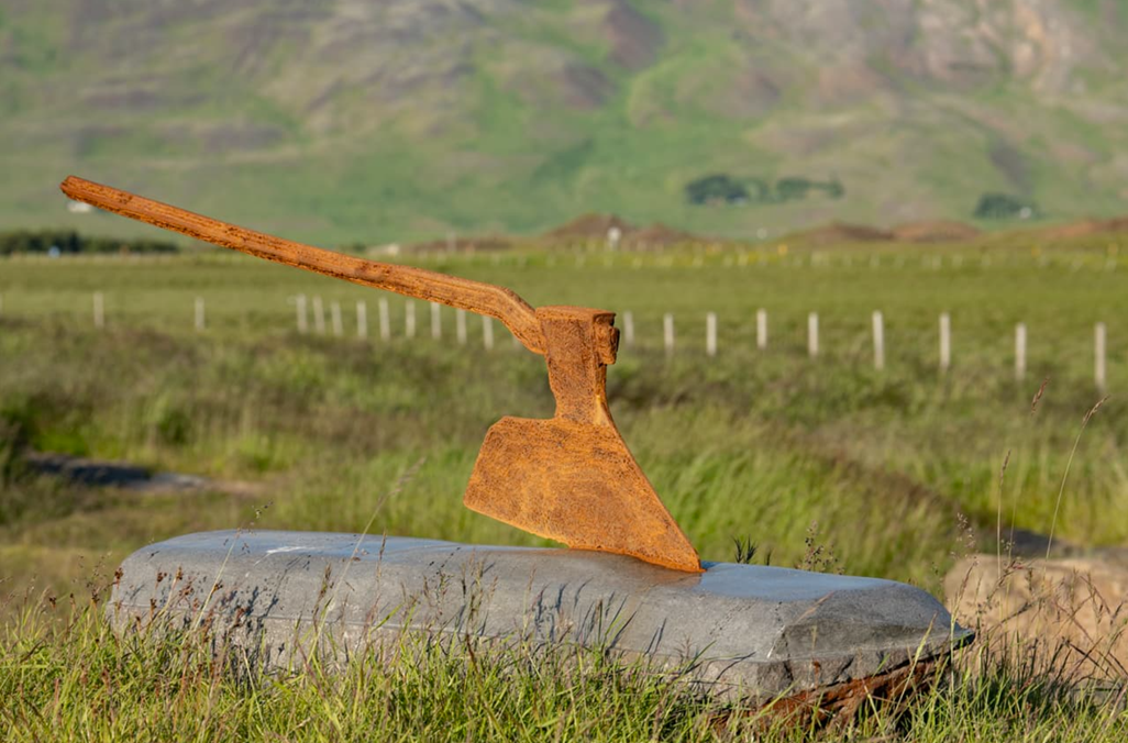 Skilaboð að handan um bein Agnesar og Friðriks