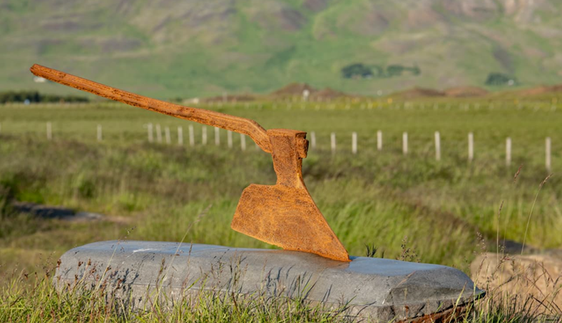 Skilaboð að handan um bein Agnesar og Friðriks