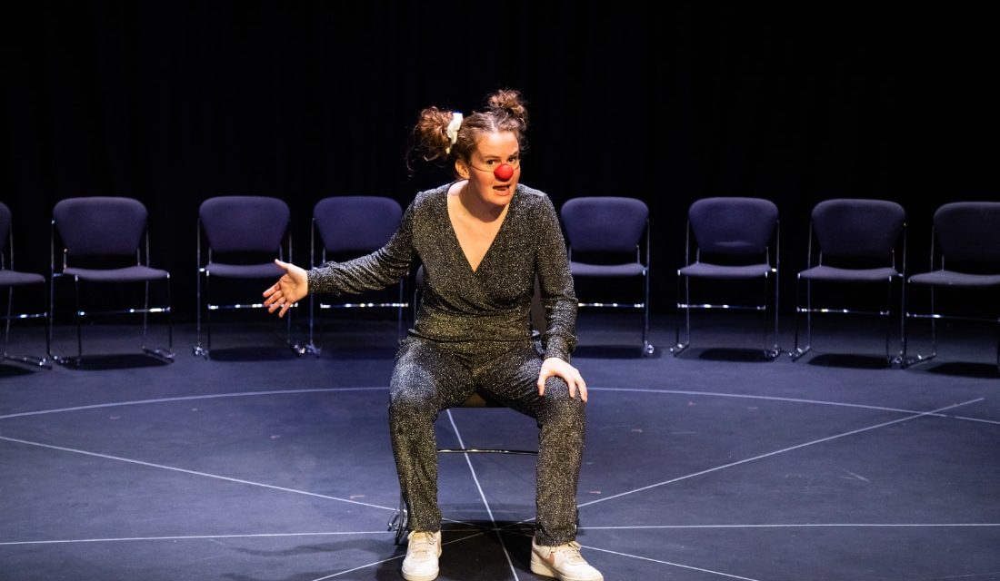 Að finna óvænta gleði við Tjarnarbakkann