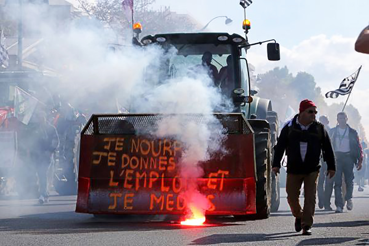 Æpandi þversagnir í matvælaframleiðslu heimsins og tvíeggjað sverð á lofti