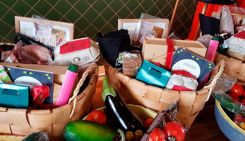 Smáframleiðendur og bændur koma með vörur sínar í þéttbýlið